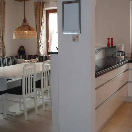 Haus Gebauer By Skinetworks شقة واغراين